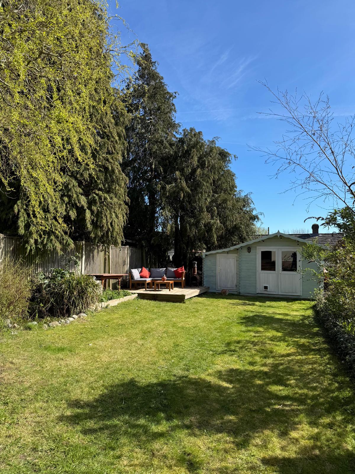 The Summer House And Decking